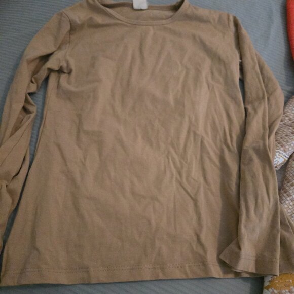 EUC Disney Store Moana 2 piece Cosplay Halloween Costume Girls Size 9/10 - Picture 2 of 7